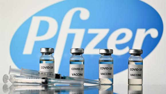 Reino Unido y muchos otros países han comenzado a implementar la vacuna Pfizer-BioNTech para tratar de detener la propagación de la enfermedad. (AFP).