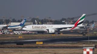 Compañía aérea Emirates podría suprimir hasta 9,000 empleos 