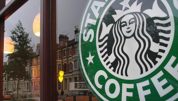 Las acciones de Starbucks bajaron casi 3% en la bolsa. (Foto: Difusión)