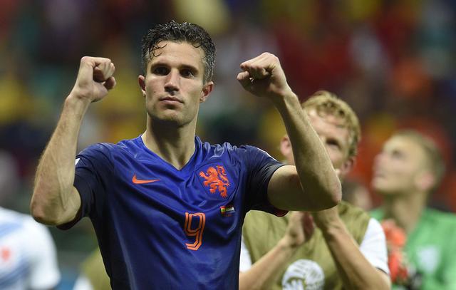 FOTO 7 | ROBIN VAN PERSIE El delantero holandés, que arrasó en Arsenal y Manchester United, procede de una familia que siempre ha estado muy ligada al mundo artístico. Su padre, Bob, es un escultor reconocido, mientras que su madre, José Ras, es pintora y diseñadora. (Foto: afp)
