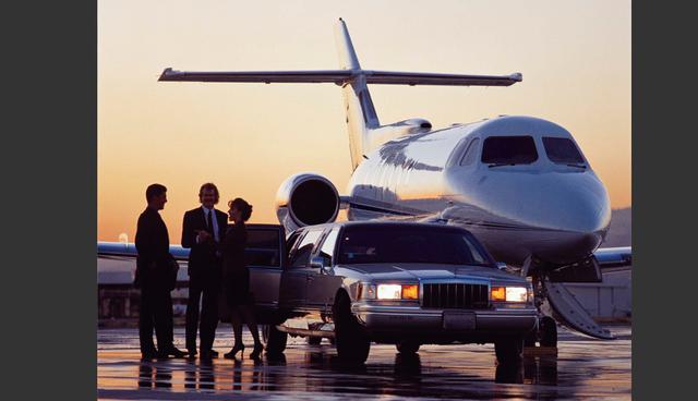 FOTO 1 | Royal Airport Concierge