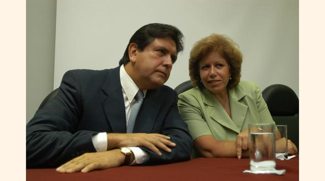 La plancha del Partido Aprista Peruano, liderada por Alan García, está integrada por Lourdes Flores Nano (Partido Popular Cristiano) y David Salazar Morote (Vamos Perú)