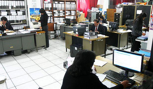 Los organismos públicos deberán hacer el análisis de calidad regulatoria cumpliendo cuatro principios: legalidad, necesidad, efectividad y proporcionalidad. (Foto: GEC)