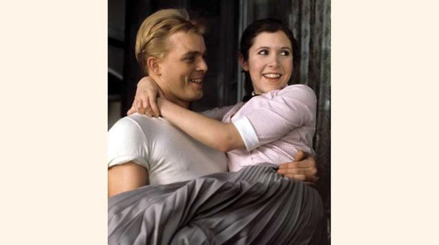 Carrie Fisher con Nicholas Campbell en la película para televisión “Come Back Little Sheba”, de 1978. (Foto: ITV)