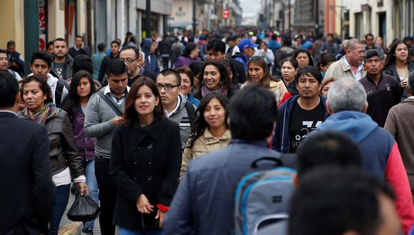 Economía peruana se levanta levemente tras seis meses en "rojo". (Foto: GEC)