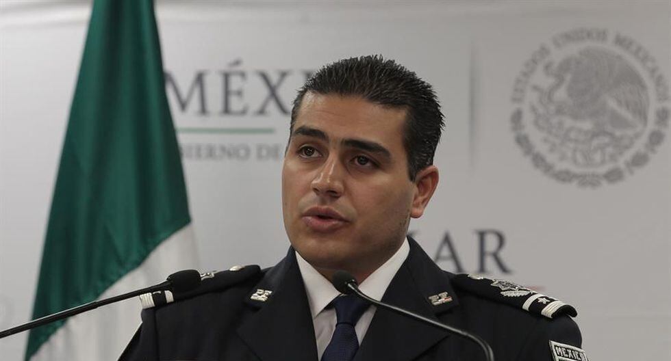 En esta foto de archivo del 16 de abril de 2017, Omar García Harfuch habla durante una conferencia de prensa en la embajada de México en la ciudad de Guatemala. (Foto: EFE)