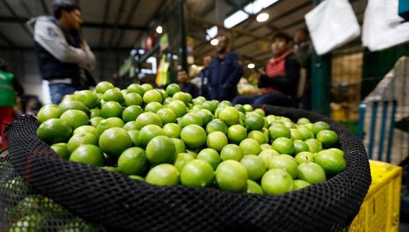 De acuerdo a un reporte de canal N, en el Mercado de Breña en Lima, el kilo de limó cuesta S/ 12. (Foto: GEC)I