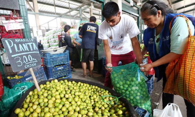 Sábado 1. En el mes de marzo de 2017, el "Índice de Precios al Consumidor":http://gestion.pe/economia/inei-inflacion-lima-metropolitana-se-elevo-130-marzo-su-maximo-19-anos-2186357 (IPC) de Lima Metropolitana se incrementó 1.30%, resultado que n