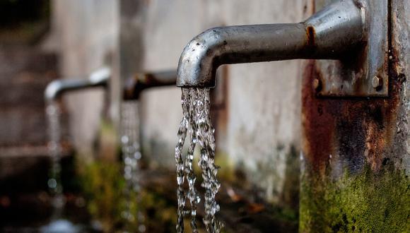 En la región costera de Valparaíso, es la ciudad con más campamentos o tomas del país, un total de 99, de los que un 94 % tiene un acceso informal al agua potable. (Foto: Pixbay)