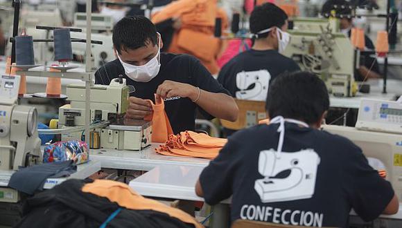Indecopi impone derechos antidumping definitivos a importaciones de tejidos de China. (Foto: GEC)