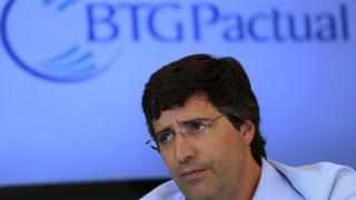 Acciones de BTG Pactual se disparan tras fallo que revoca arresto de André Esteves