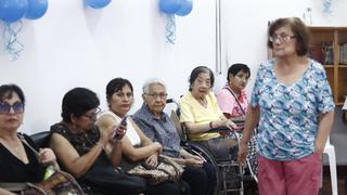 El 25 % de mayores de 60 años viven solos en Perú, principalmente mujeres