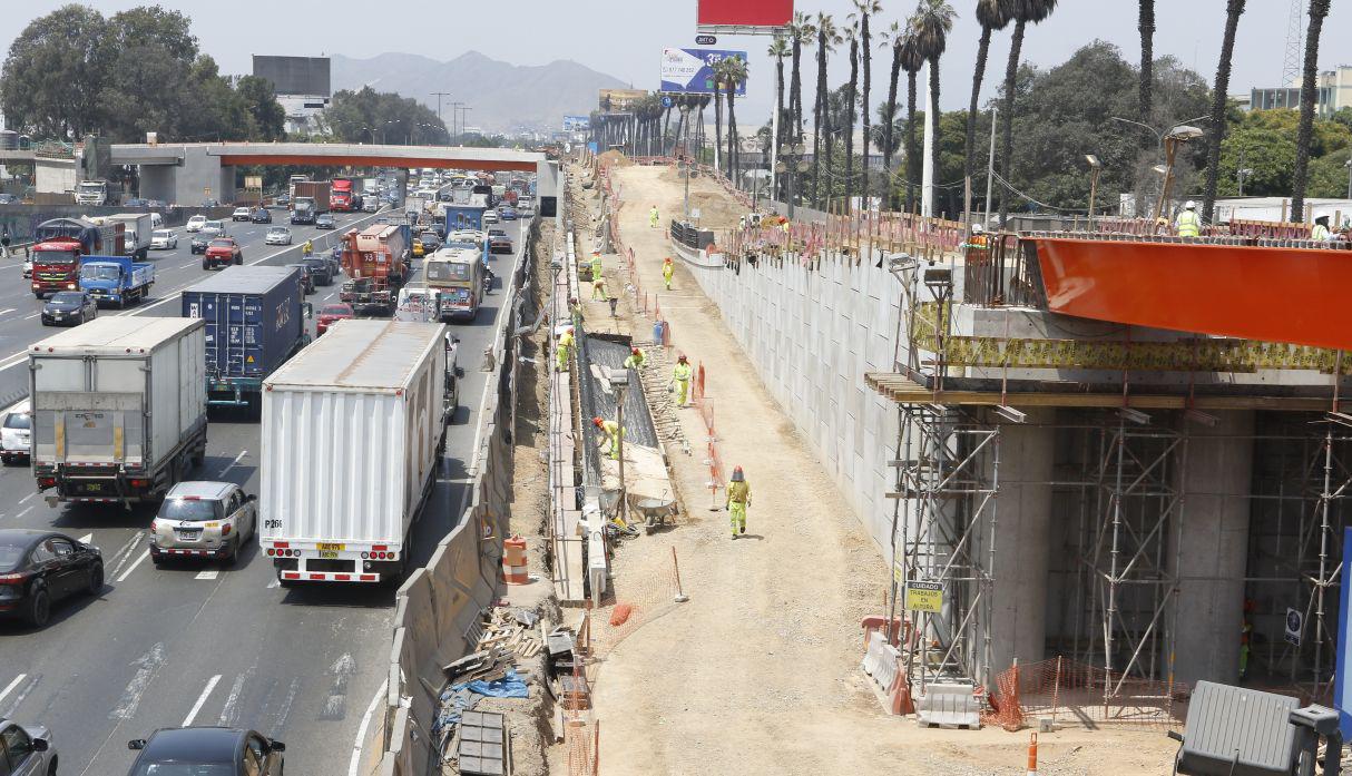 El intercambio vial El Derby sufrió varios retrasos. (GEC)