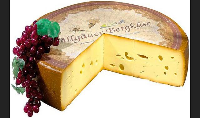 Allgäuer Bergkäse (literalmente, «queso de montaña de Algovia») es un queso típico de montaña que se elabora en los Alpes. Es una de las escasas denominaciones de origen protegidas de quesos alemanes, protegidas a nivel europeo. Se asemeja a otros quesos 