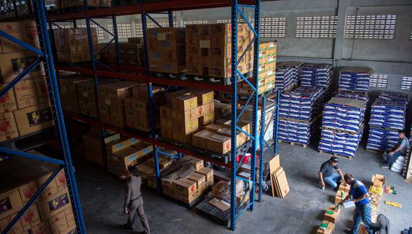 La pandemia y las medidas que tomaron algunos países para asegurar los suministros nacionales han inhibido el comercio y los suministros normales y han causado algunas fluctuaciones de precios importantes. (Photo by Romeo GACAD / AFP)