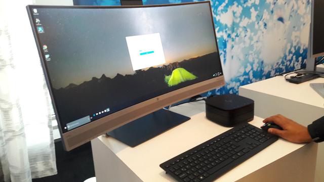 Llega el momento de colocar un USB. Para ello, se requiere “customizar” qué tipo de dispositivo se puede conectar a la PC, como los USBs, el wireless, o simplemente empleados que no puedan obtener información de la máquina. HP propone un sistema que confi