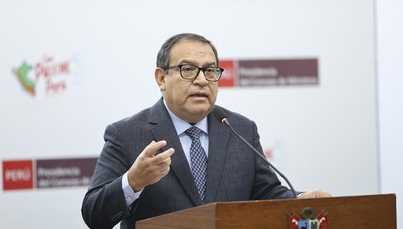 Alberto Otárola fue citado por la comisión de Defensa tras concretarse el estado de emergencia en tres distritos del país.