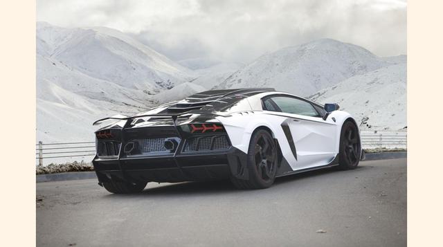 dos motores turbo compresores V12 de 6.5 litros, capaces de producir los 1600 caballos de fuerza antes mencionados y 1200 Nm de torque. (Foto: Mega Ricos)