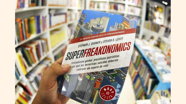 “Superfreakonomics” habla de prostitutas, traficantes de droga y luchadores de sumo fracasados. Todo bajo la pluma de Stevan D. Levitt / Stephen J. Dubner. (Foto:Manuel Melgar)