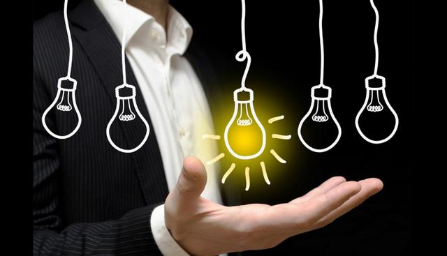 FOTO 2 | 2. Busca solucionar los problemas lo mejor posible
Un problema que produce ansiedad recurrente es la poca flexibilidad en el trabajo. Las actividades siempre generarán imprevistos; lo fundamental es saber buscar soluciones de la mejor forma, con los recursos disponibles. 

Prácticas que ayudan: fomentar una cultura de innovación emocional, el modelo que promueve compartir las emociones, lo que se siente, en tiempo real. Aprender a dar y recibir feedback para diseñar mejores prácticas y evitar procesos duplicados o esfuerzos sin sentido. Saber que se está haciendo lo mejor con lo disponible, es otra forma de tomar consciencia que ayudará a minimizar el impacto negativo en las personas. (Foto: Difusión)