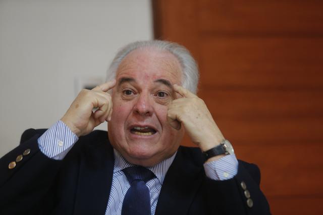 FOTO 5 | En el año 2000 fundó el partido Fuerza Democrática. Postuló al sillón presidencial en 2006, pero consiguió poco menos de 25,000 votos. (Foto: USI)