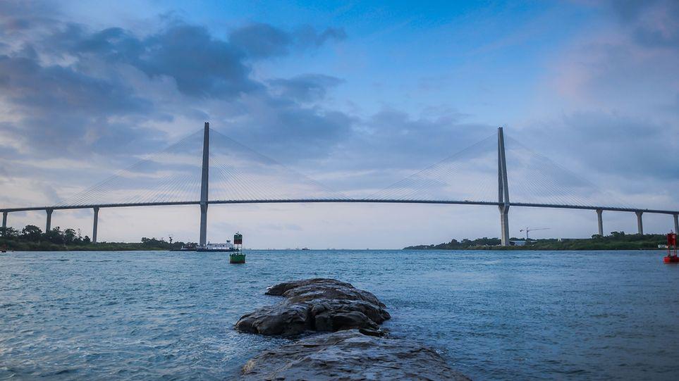 El tercer puente sobre el Canal de Panamá es el más largo del país y une la costa atlántica de la provincia de Colón con el resto del territorio. (Foto: Canal de Panamá).