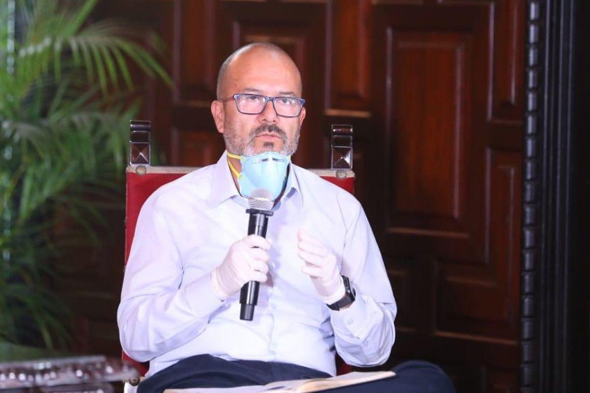 Víctor Zamora aseguró que las pruebas rápidas contra coronavirus serán probadas la próxima semana. (Foto: Presidencia del Perú)