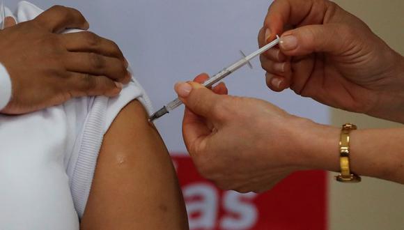 Proceso de vacunación contra el COVID-19 inicia hoy martes 9 de febrero (Foto: EFE/Bienvenido Velasco)