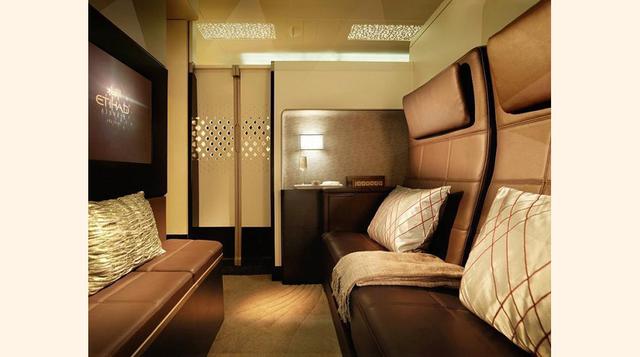 puede alojar comodamente a dos personas y está compuesta de una sala privada. (Foto: Mega Ricos)