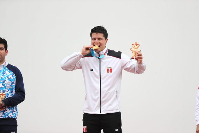 Kevin Martínez: Medalla de oro en paleta frontón masculino. (Foto: Giancarlo Ávila / GEC)