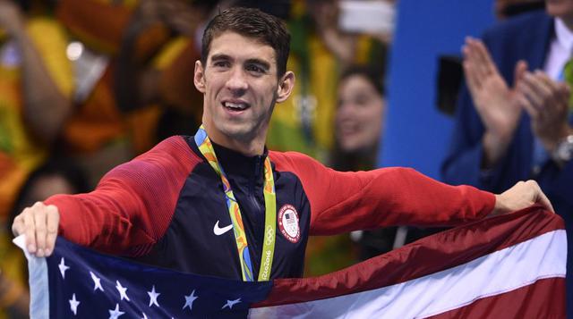 Michael Phelps asegura que el cuerpo le duele y que está cansado, pero en los Juegos Olímpicos de Rio-2016 ha llevado aún más lejos su leyenda al añadir seis medallas – cinco de ellas de oro – a su estratosférico palmarés, y poner aún más alto el récord d
