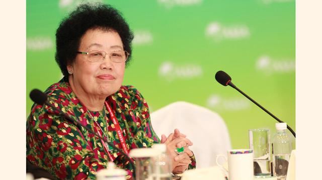 Chan Laiwa: Su familia era tan pobre que debió dejar el colegio para trabajar. En Hong Kong inició sus inversiones en bienes raíces. Ahora, es dueña de la firma Fu Wah International. (Foto: Forbes)