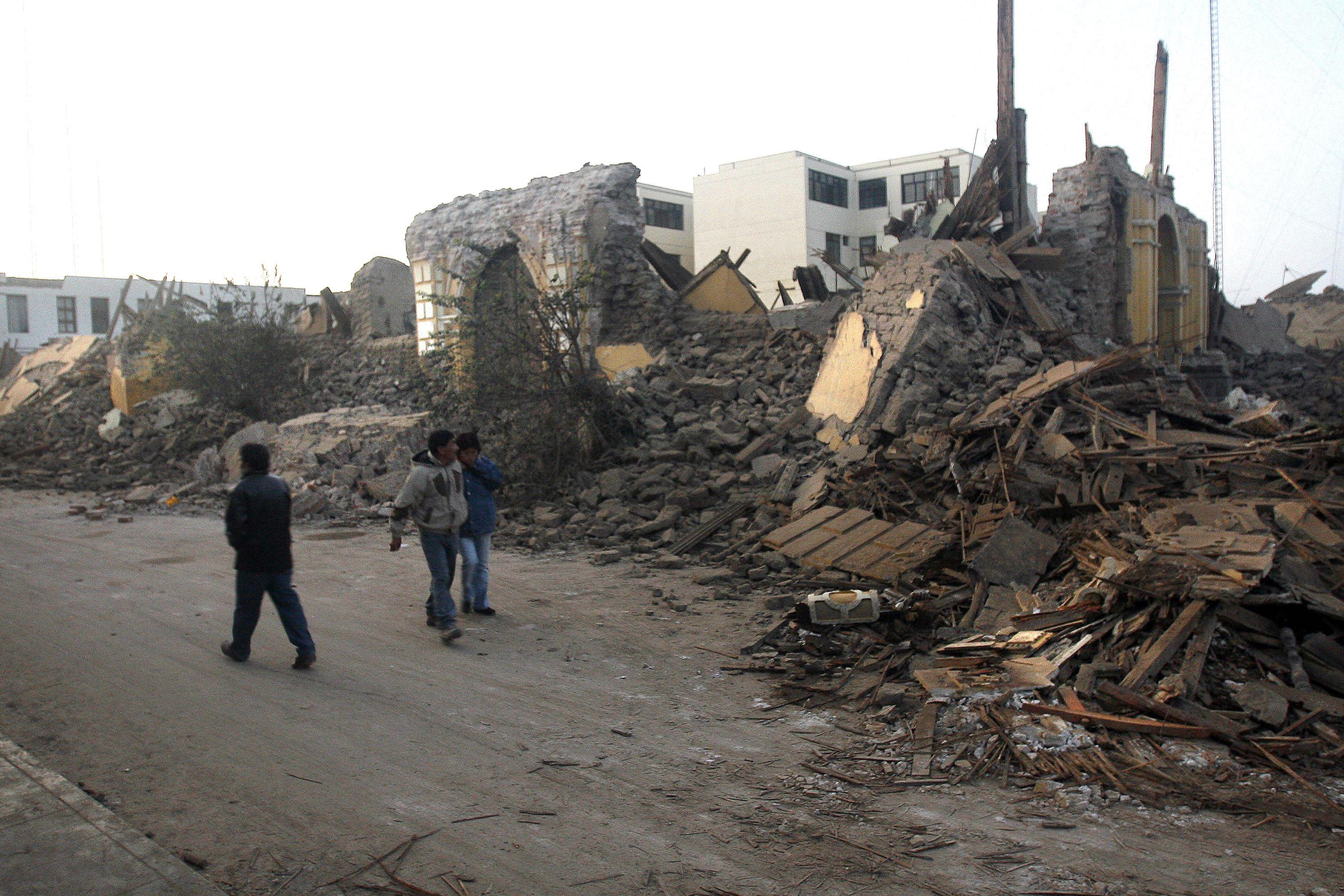 Con la implementación de la red, el público peruano accederá a servicios sobre la alerta sismológica de forma gratuita mediante la televisión, radio o celulares. (Foto: GEC)