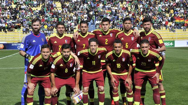Selección de fútbol de Venezuela, conocida como La Vinotinto. Representa al país y a la Federación Venezolana de Fútbol (1925) en las competiciones oficiales de la disciplina desde 1938. Es miembro pleno de la Federación Internacional de Fútbol Asociación