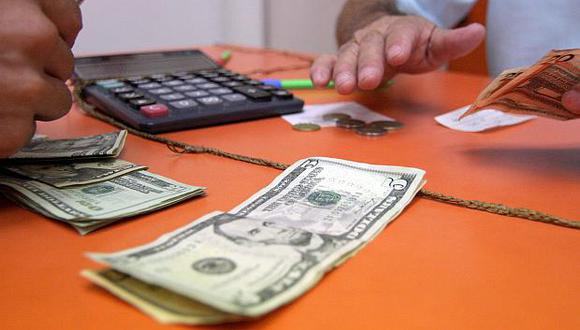 El dólar se ha fortalecido 4.29% en lo que va del año. (Foto: El Comercio)
