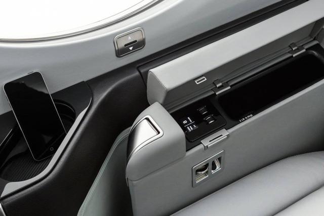 FOTO 7 | Es un jet ideal para los ocupados empresarios, que deben seguir trabajando durante los viajes. Gulfstream ha equipado el avión con el mayor número de opciones de conectividad posible, incluyendo wifi y un sistema para emitir y recibir llamadas. (Foto: Gulfstream)