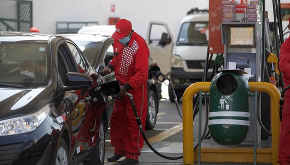 Repsol y Petroperú incrementaron los precios de los combustibles desde el último jueves 9 de setiembre. (Foto: Eduardo Cavero / GEC)
