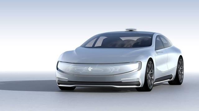LeEco. LeEco, una empresa china de tecnología, también está trabajando en un vehículo autónomo y eléctrico. LeEco está trabajando en un carro conocido como el LeSEE, en la foto, que es totalmente autónomo. El volante puede plegarse en el tablero para cuan