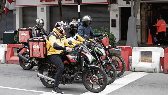 Trabajadores en motos podrán prestar servicio de delivery si cumplen con tener GPS y estar empadronado. (Foto: Francisco Neyra | GEC)