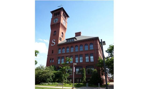 University of Wisconsin-Stout. Ubicación: Menomonie, Wisconsin