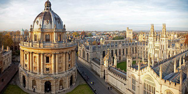 Oxford solo admitió a un 11% de estudiantes de bajos ingresos en el 2017