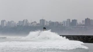 Se reabren todos los puertos en el litoral, pero se mantiene alerta por oleajes