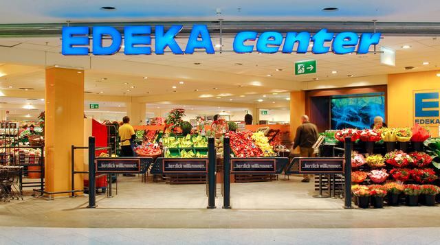 Edeka es una cadena de supermercados en Alemania que está en plena inversión de US$ 2,100 millones en un plan de modernización. El valor de la marca es de US$ 1,543 millones. (Foto: Olympia))
