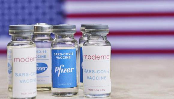 Viceministro de salud Pública pide que no se comparen a las vacunas contra la COVID-19 con medicamentos comunes. Foto: elEconomista