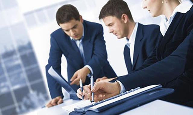 3) Para posteriormente para luego poder intervenir en las empresas.