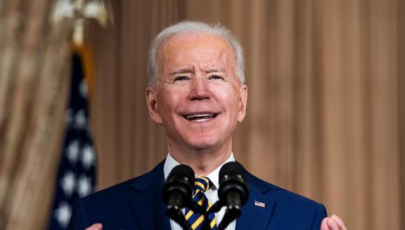 Biden recibirá en la Casa Blanca en las próximas horas a los presidentes de las comisiones de la cámara baja encargados de armar el proyecto, en un proceso llamado “reconciliación”. (EFE/EPA/JIM LO SCALZO).