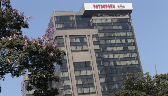 Fitch espera que Petroperú complete el proyecto para el año 2021, luego de un retraso debido a medidas gubernamentales que obligaron a Petroperú a detener las actividades de construcción.