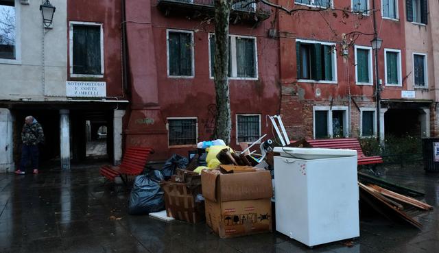 El Centro de Previsiones del Ayuntamiento veneciano ha avanzado que “la marea se mantendrá en valores muy elevados durante las próximas horas”. (Foto: Reuters)