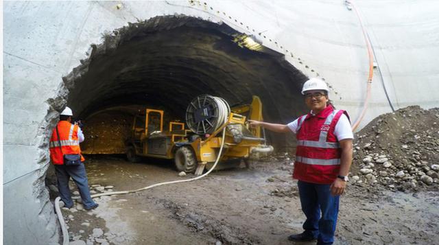 El ministro de Transportes José Gallardo señaló que considerando que tendremos diez frentes de trabajo, primero en los pozos de ventilación 20, 21 y 22; y luego en los pozos 19, 23 y 24, se estima que en unos cinco o seis meses se habrá terminado el túnel