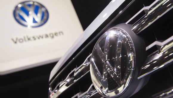 La marca VW prevé que la conducción autónoma esté disponible ampliamente en el 2030. (Foto:AP)